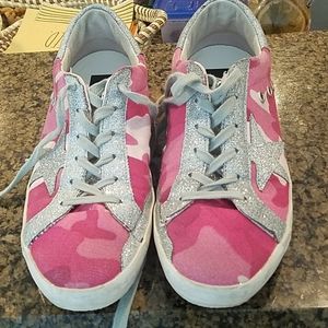 Golden Goose Superstar